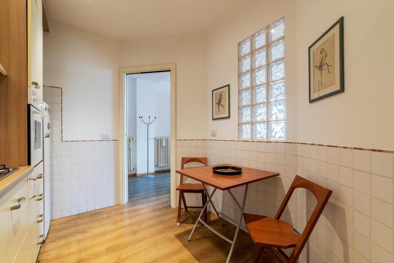 Sunny Apartment Piramide ローマ エクステリア 写真